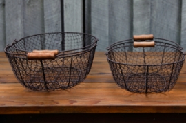 Oval Rustic Wire Baskets